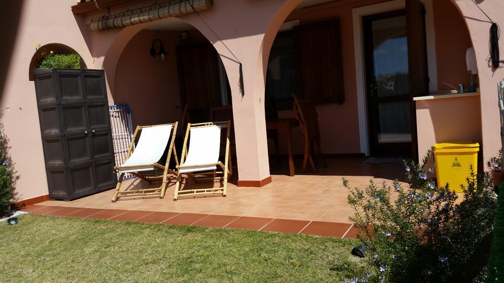 Villa Eden Home Holiday Santa Margherita di Pula Eksteriør bilde