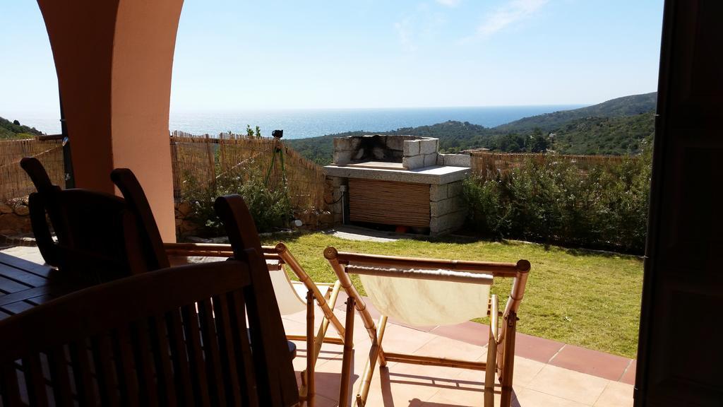 Villa Eden Home Holiday Santa Margherita di Pula Eksteriør bilde